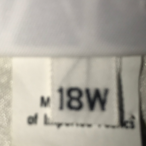 Ms RUSS Made in USA 18W Satin Blouse - Picture 7 of 8